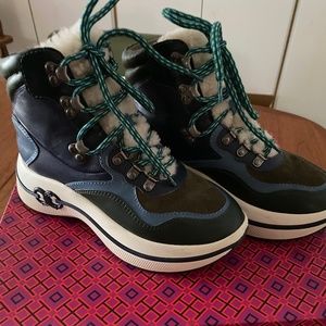 TORY BURCH Gemini Link Platform Hiking Boots. Size 7.5. Only worn twice!